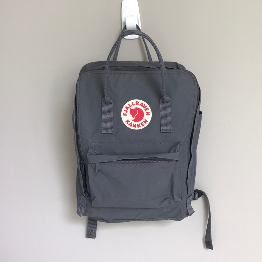 FJÄLLRAVEN KÅNKEN Classic Backpack Gray Dusk